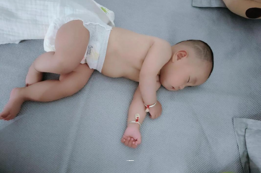 洛阳怀孕多久会显肚子